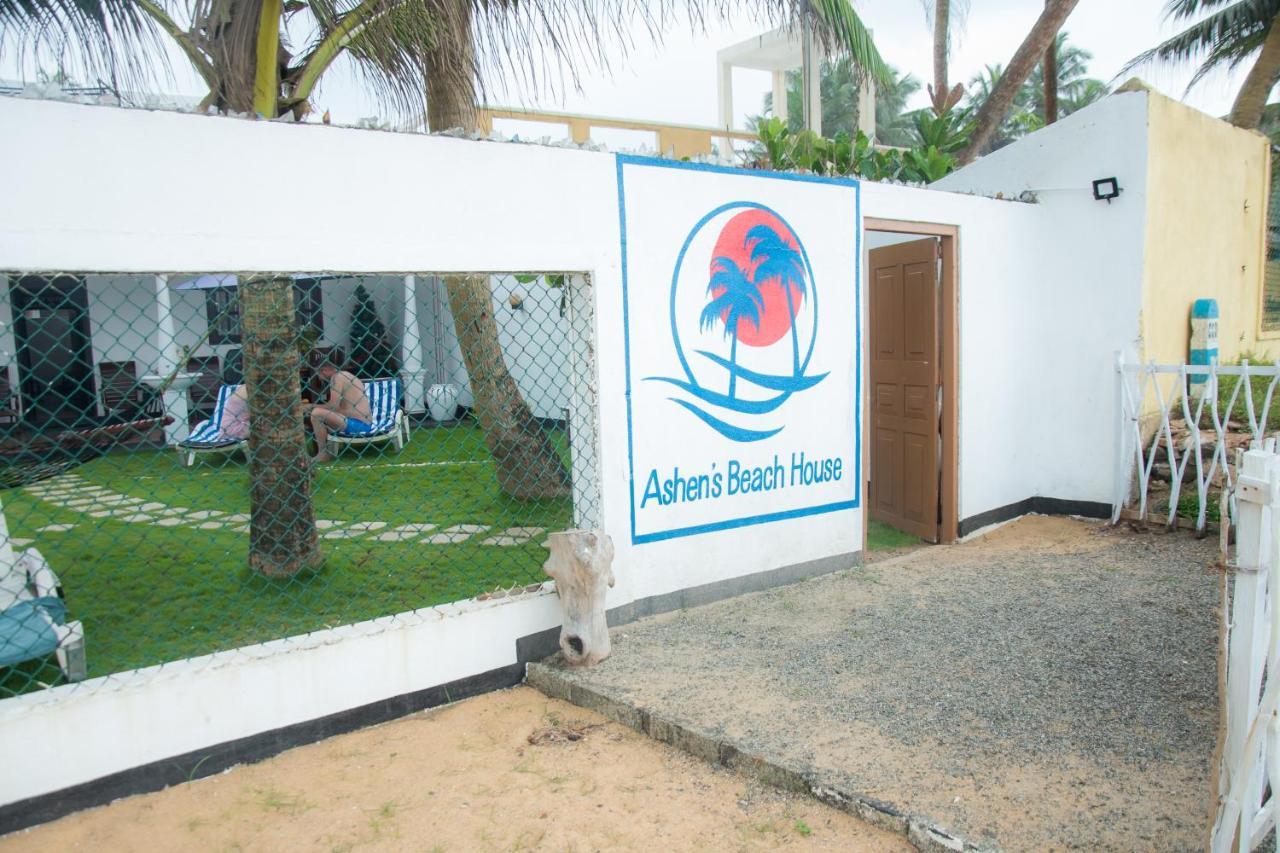 Ashen'S Beach House Bussa Exterior photo