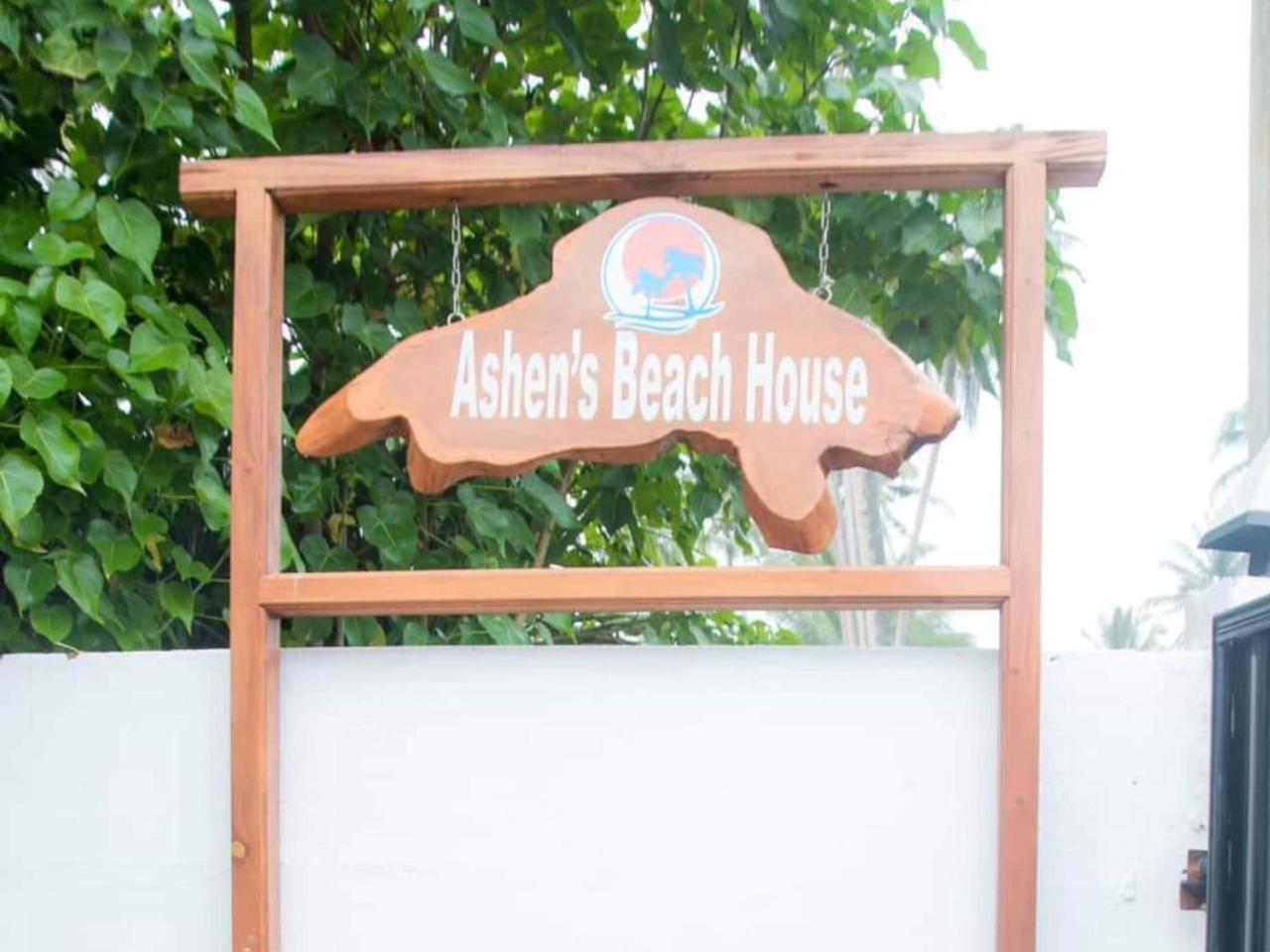 Ashen'S Beach House Bussa Exterior photo